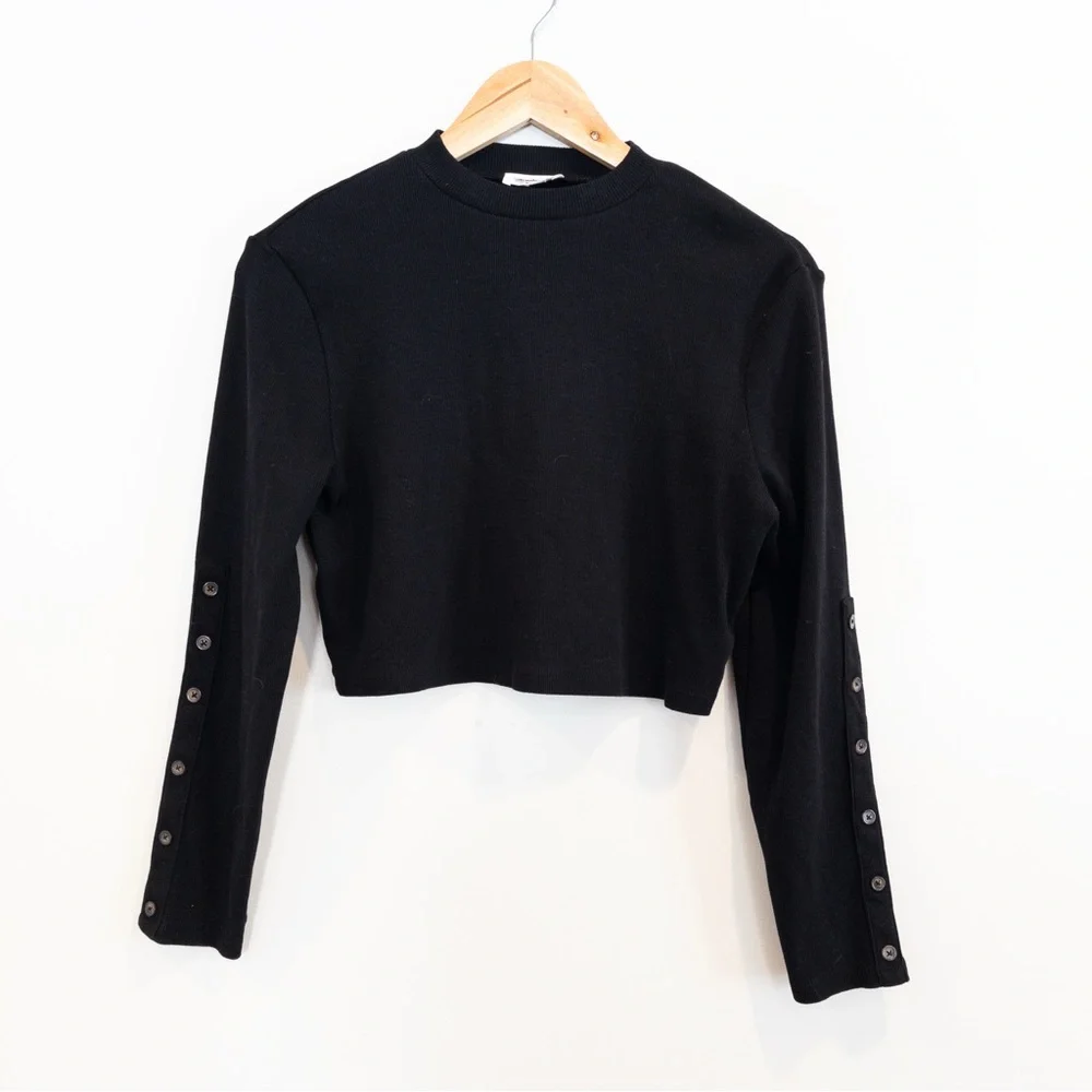 The Drop UK Milenalesecret Black Ribbed Crop Button Sleeve Top Large